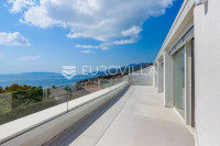 Opatija Privé, ekskluzivan trosoban penthaus 109.4 m², bazen, teretana