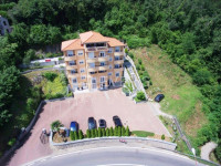 Opatija, smještajni objekt s 15 apartmana