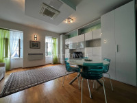 OPATIJA - CENTAR, prekrasno uređen stan 1S+DB u blizini mora