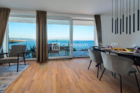 Opatija, Volosko, 121.35m2, 2 terase, predivan pogled na more
