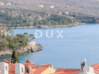 OPATIJA, VOLOSKO - stan 81m2 s pogledom na more + pripadajuća okućnica