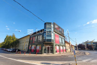 Osijek, Centar ulični prostor 230 m² u atraktivnoj poslovnoj zgradi, o