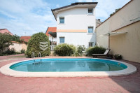 Osijek, Donji grad, adaptirana kuća s velikim potencijalom, 700 m2, pl