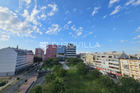 Osijek, Gornji grad, Prodaja, opremljen trosoban stan 73 m² na odlično