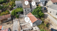OSOBJAVA, Peljesac - kamene kuce s pogledom na more B i C