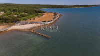 Osor, Otok Cres / Lošinj – Unikatno imanje 1. red do mora s ucrtanom z