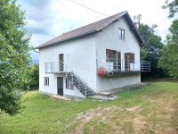 OTOČAC, kuća 200 m2, okućnica 2.407 m2, 87.000€