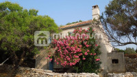 Otok Cres, kućica okružena s čak 76.000m2 zemljišta