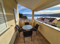 Otok Krk - apartman s otvorenim pogledom na more