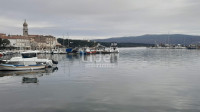 OTOK KRK,GRAD KRK-PRILIKA ZA INVESTICIJU U CENTARU GRADA