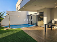 OTOK KRK - Nova prilika u gradu Krku! - Dvoetažni stan, vrhunska oprem