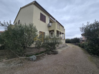 Otok Krk, Krk, 399m2, kuća s bazenom