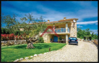 OTOK KRK, Kuća 170m2, okućnica 1090m2, prodaja