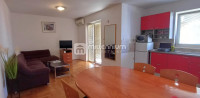 Otok Krk, Malinska, 59.14m2, 2s+db s terasom i parkingom