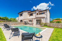 OTOK KRK – OKOLICA PUNTA | Premium novogradnja s bazenom