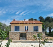 Otok Krk, Poljica, novogradnja