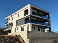 OTOK KRK, VRBNIK - Luksuzni apartman s bazenom