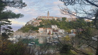 Otok Krk ,Vrbnik-Stan za najam