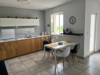 Otok Lošinj, Nerezine, stan 58 m2 s pogledom na more