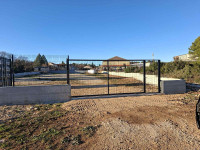 Otvoreni skladišni prostor,parking