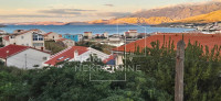 Pag, četverosoban stan s pogledom na more, 107 m2