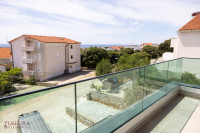 PAG - MANDRE, APARTMAN 100,32 M2, PRODAJA, POGLED, VRT, GARAŽA, LOKACI