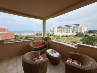 Pag, Novalja, dvosoban stan s pogledom na more, 58 m2