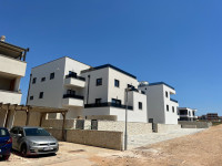 PAG - POVLJANA, APARTMAN 67,85 M2, PRODAJA, KROVNA TERASA, LOKACIJA!!