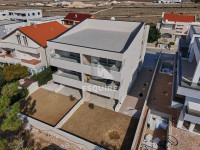 PAG - POVLJANA - Dvosoban stan S1 s vrtom - 94m2