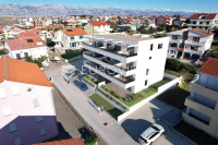Pag, Povljana, trosoban stan s vrtom 180 m od mora, S2