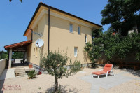 PAG, PRODAJA KUĆE 298 M2, POGLED, LOKACIJA!!