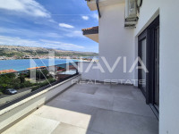 PAG, STAN 130 M2 S OTVORENIM POGLEDOM NA MORE