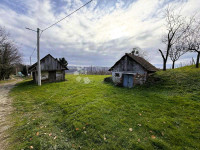 Panoramski pogled, vinograd i prostor za gradnju