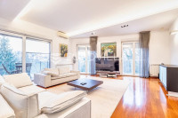 Pantovčak luksuzan četverosoban stan sa garažom 163 m²