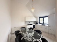 Pantovčak, luksuzni 5-sobni penthouse, 200 m², 2 terase, 2 PM, najam