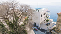 Pećine, 1 red do mora, luksuzan 3s+db+velika terasa+3 garažna mjesta,