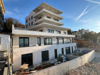 Pećine, 1 red do mora, luksuzna novogradnja - od 4.900 EUR/m2