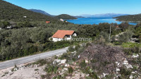 PELJESAC- gradevinsko zemljiste 698 m2 s priključkom struje  (Video)