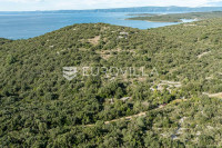 Pelješac, Nakovanj, poljoprivredno zemljište površine 7 303 m²