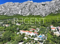Pelješac, Orebić - Autentična kamena kuća za adaptaciju