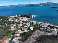 PELJEŠAC, SRESER – Građevinsko zemljište (500m²), 100m od mora