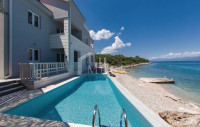 PELJEŠAC, SRESER -Villa prvi red do mora