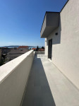 Penthouse, 3 sobe, 200m od mora, Kaštel Gomilica
