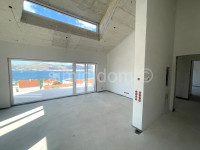 Penthouse stan s pogledom blizu plaže, Čiovo