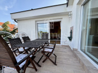 PENTHOUSE S TERASOM I POGLEDOM NA ZELENILO, PANTOVČAK