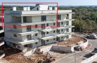 Penthouse s tri spavaće sobe i pogledom na more u zgradi s liftom – 1