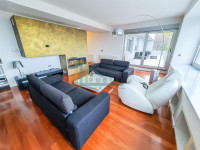 PERJAVICA 141m2, Putine (luksuzan 4 soban stan + garaža)