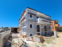 Peroj, duplex kuća s bazenom i pogledom na more