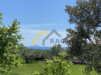 PERUŠKI - građevinska parcela sa pogledom na more