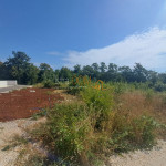 * PERUŠKI – GRAĐEVINSKO ZEMLJIŠTE S POGLEDOM NA MORE *